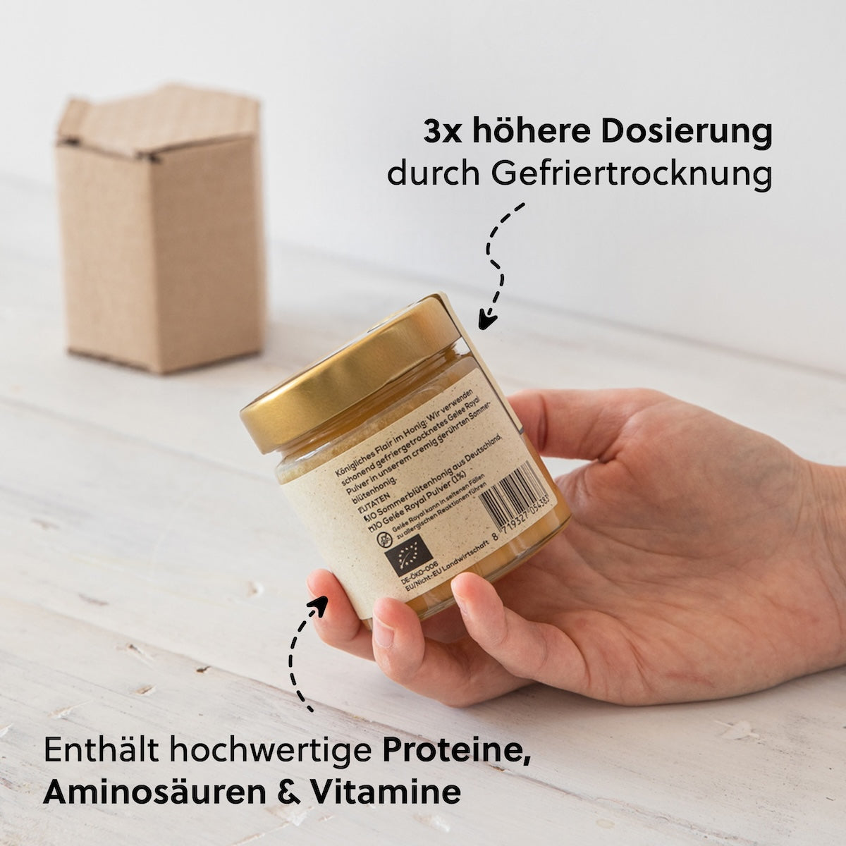 Hochdosiertes Gelee Royal=>Durch die Gefriertrocknung (Lyophilisation) wird das Wasser aus dem frischen Gelee Royal entfernt, während hitzeempfindliche Wirkstoffe erhalten bleiben. Dadurch ist das Pulver bis zu 3 Mal konzentrierter als frisches Gelee Royal.