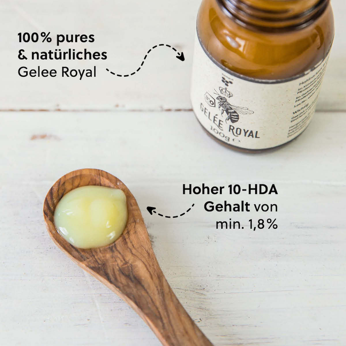 Hoher HDA Gehalt=>Der HDA-Gehalt (10-Hydroxy-2-decensäure) ist ein wichtiger Qualitäts- und Echtheitsindikator für Gelee Royal und bewirkt eine hohe biologische Aktivität und dient als Maß für die Qualität und Reinheit von Gelee Royal.