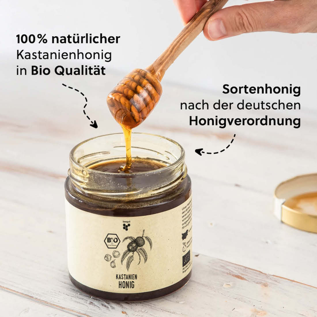 Zertifizierter Sortenhonig=>Kastanienhonig darf ein Sortenhonig nur genannt werden, wenn er die Anforderungen der Honigverordnung erfüllt. Das lassen wir bei einem speziellen Labor in Deutschland fachmännisch analysieren.